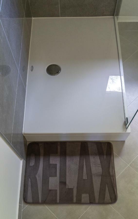 The Foxhouse Hotel Tolmin Bagian luar foto