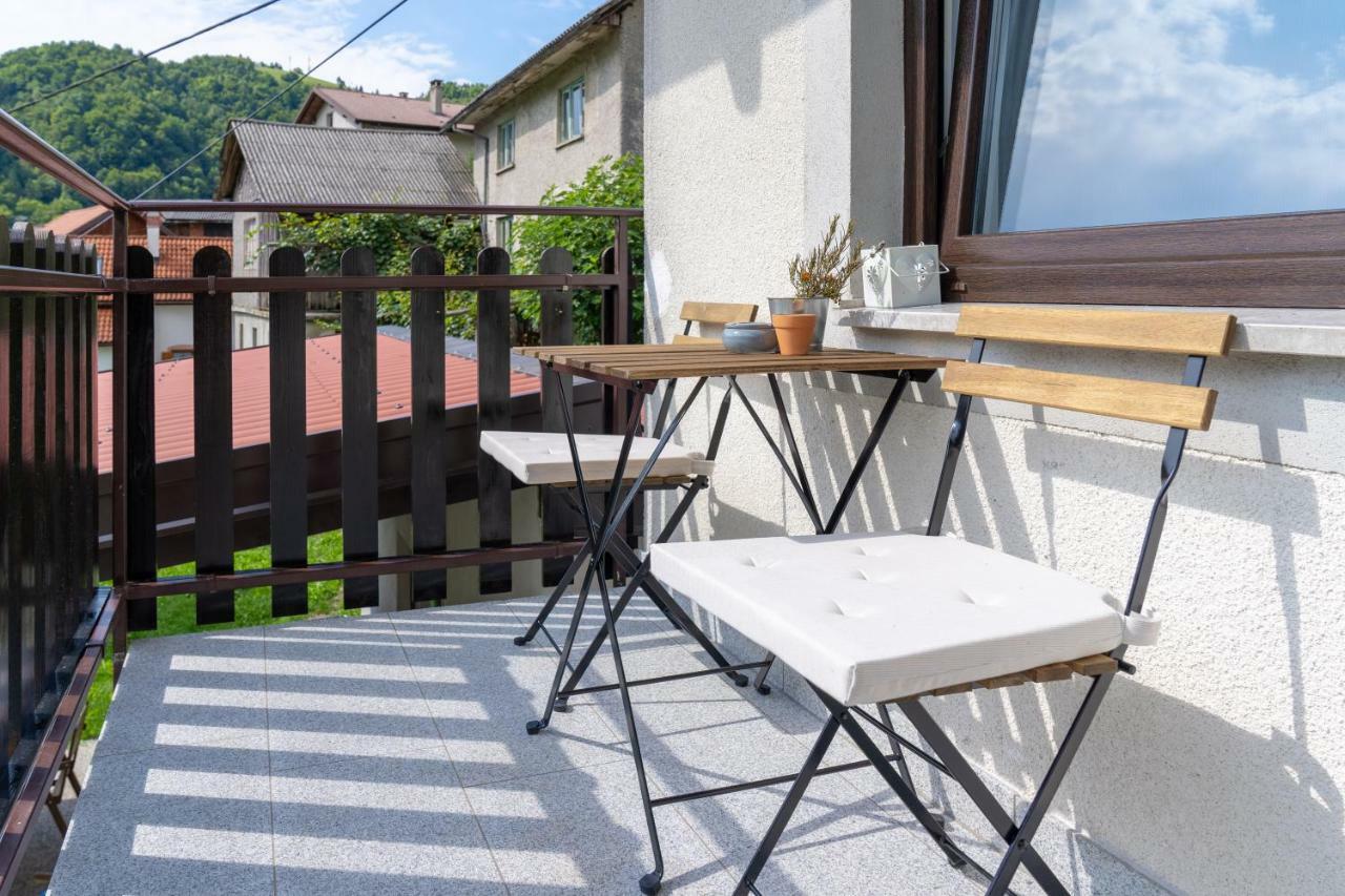 The Foxhouse Hotel Tolmin Bagian luar foto