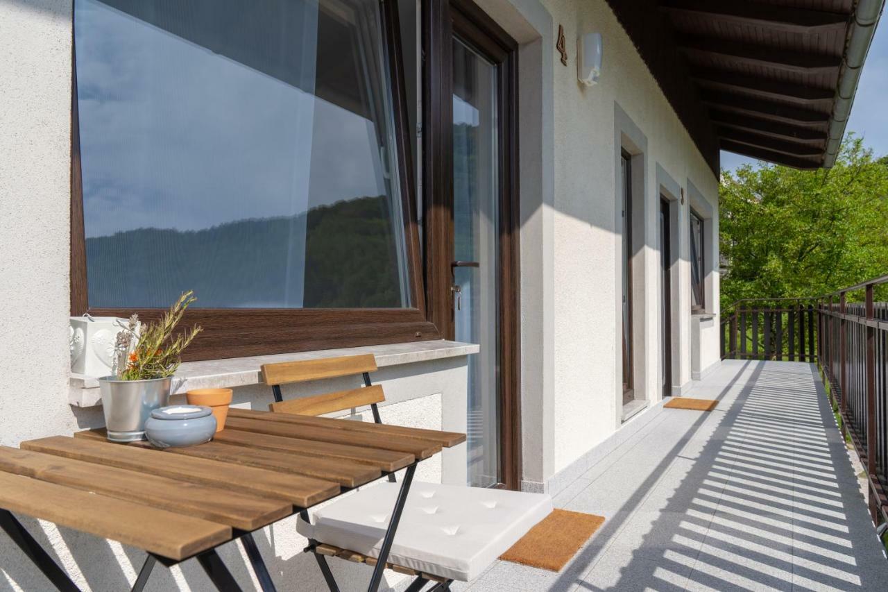 The Foxhouse Hotel Tolmin Bagian luar foto